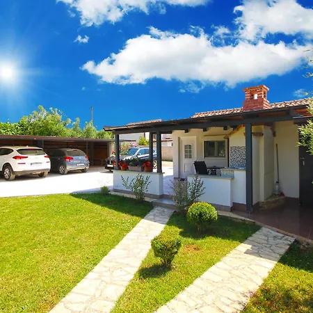 House Ankica 1818 * Пула