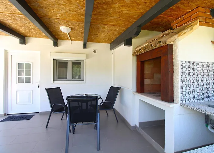 House Ankica 1818