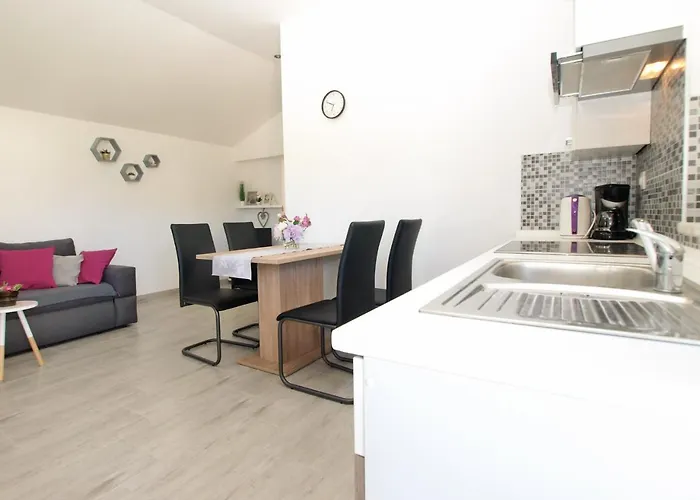 House Ankica 1818 Holiday home Pula